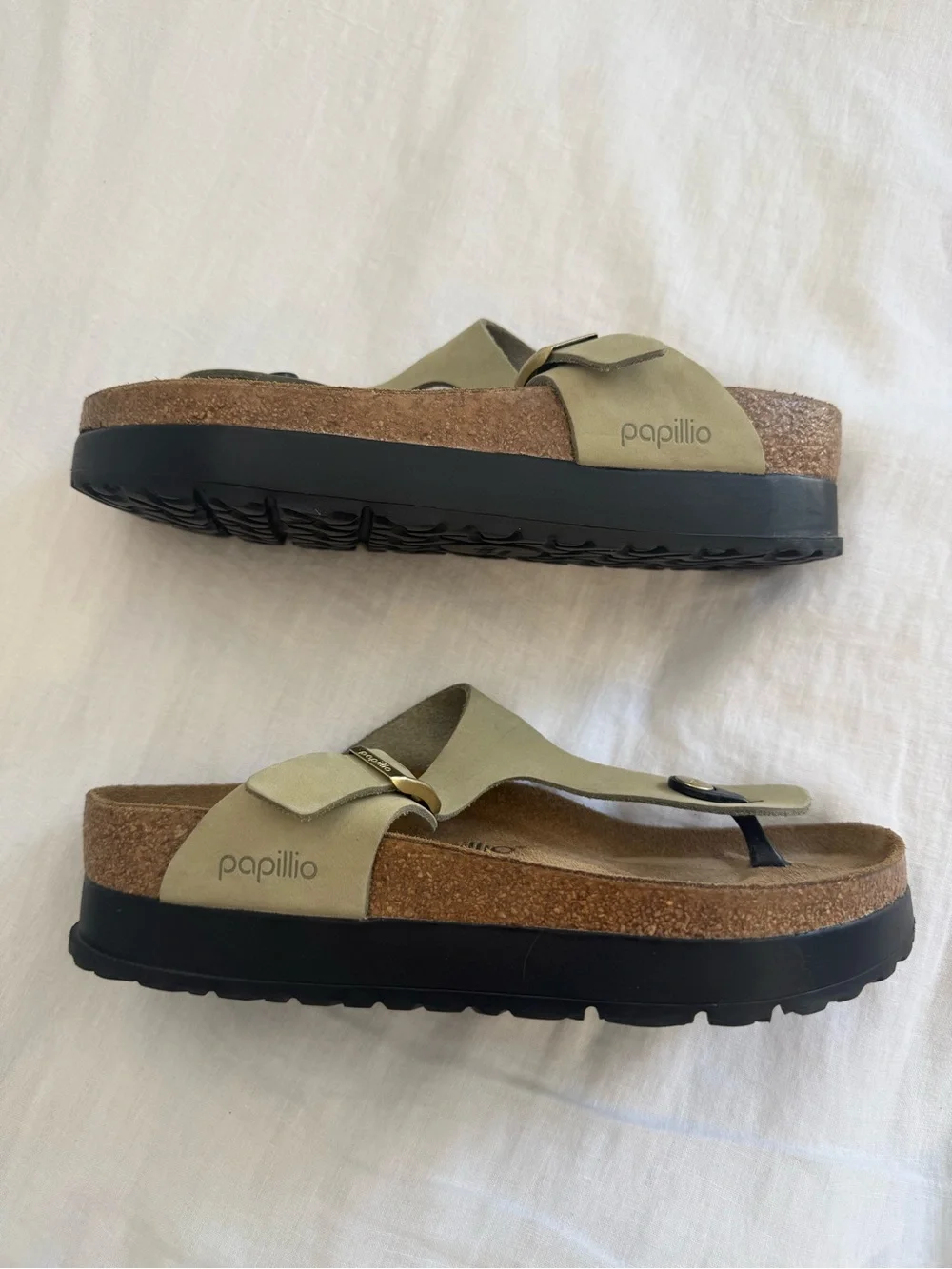 Birkenstock Papillio Gizeh Flex Platform Nubuck Leather